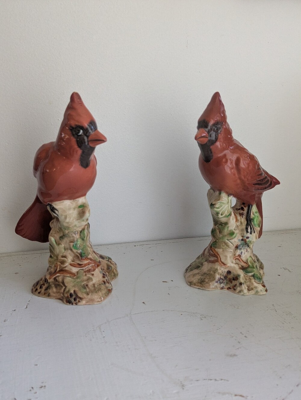 Vintage Beswick Cardinal Figurines (Model No. 927) – Pair of Collectible Porcela